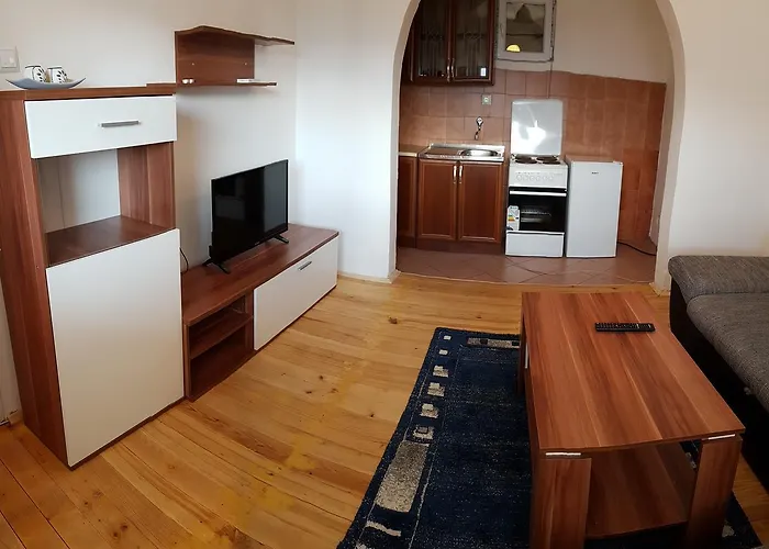 And Panorama Habitación en casa particular Mostar